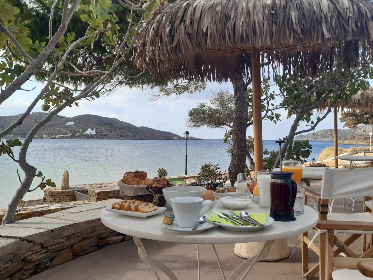 Petra Holiday Village Иос Хора Екстериор снимка