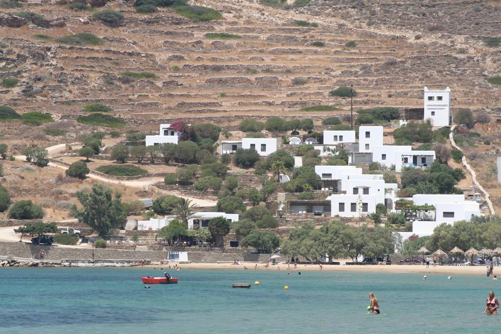 Petra Holiday Village Иос Хора Екстериор снимка